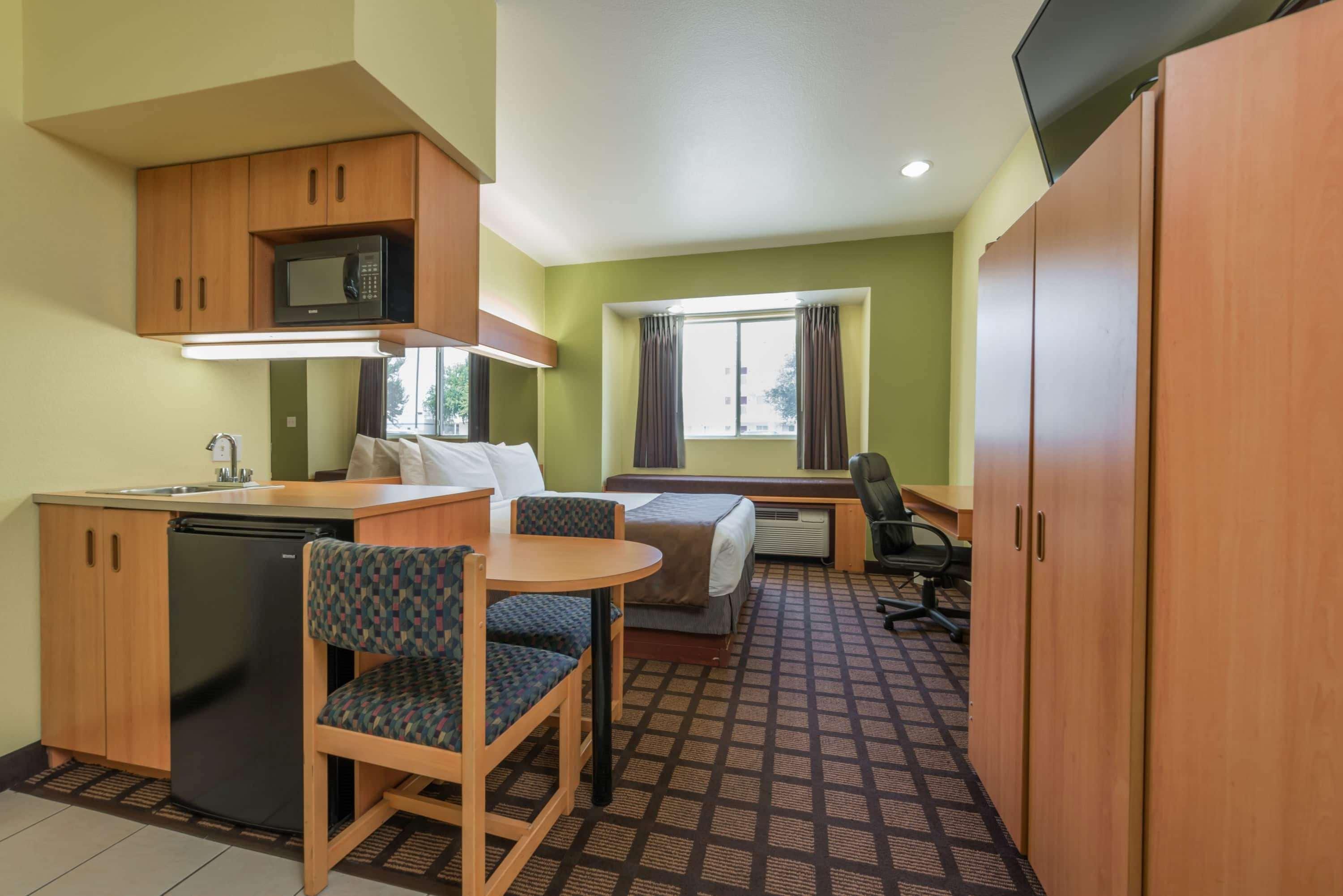 Microtel Inn & Suites By Wyndham Ft. Worth North/At Fossil Fort Worth Kültér fotó
